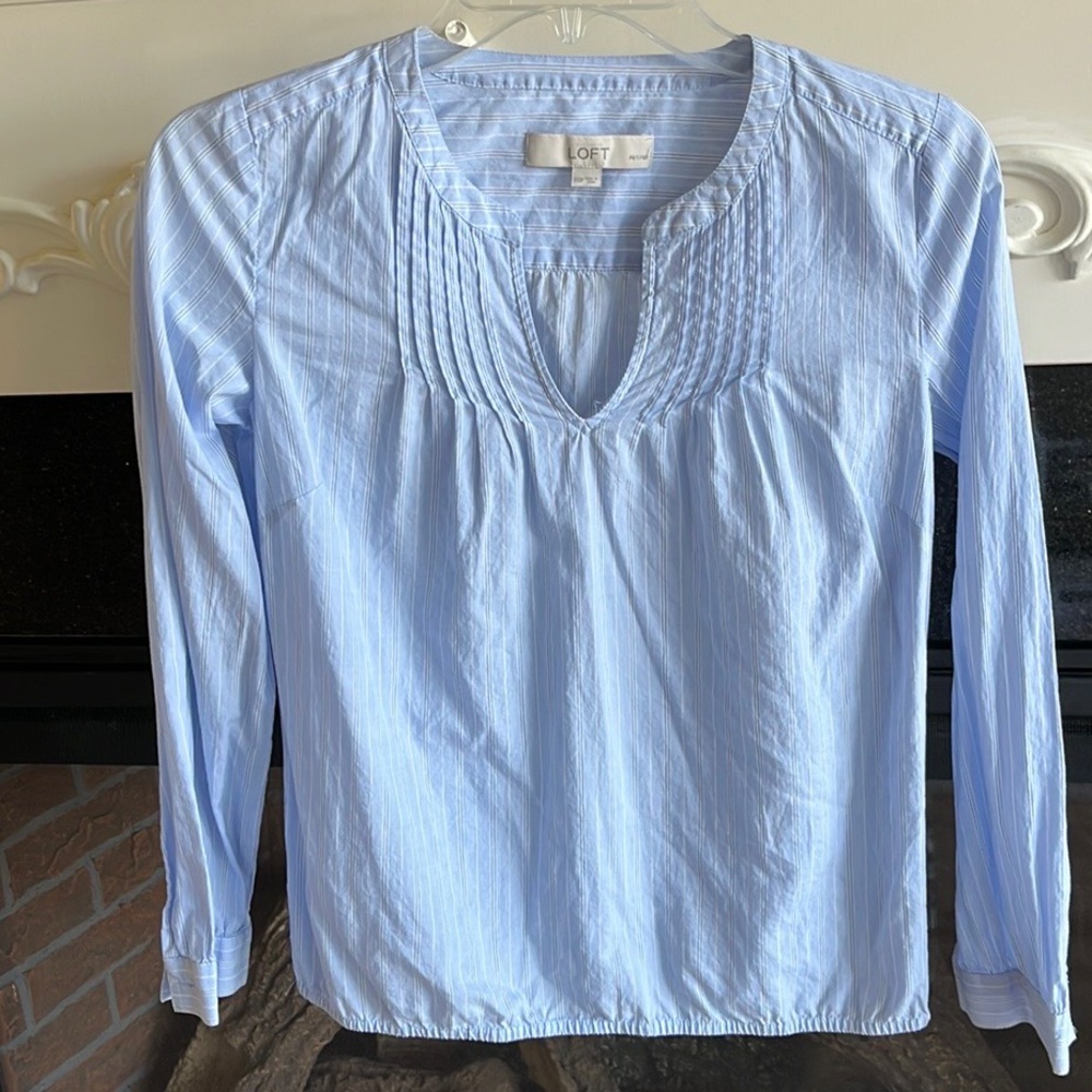 Loft Petites Blue Blouse Lightweight Top Size XXS fits up to size Small
